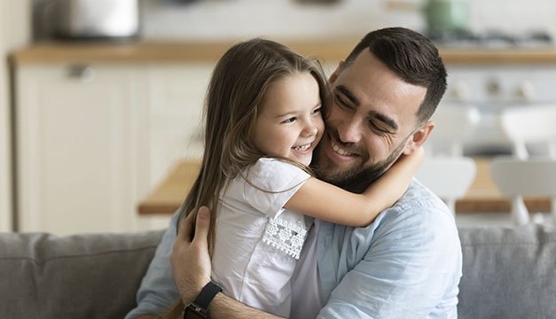 El tamaño testicular y su relación con el grado de cuidado paternal