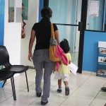 niña mamá