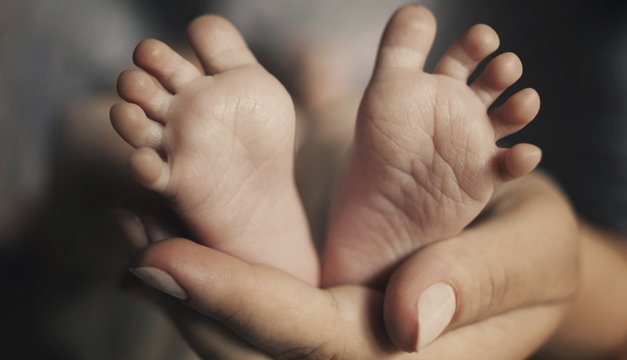 Cuba, primer país en eliminar transmisión de VIH de madre a hijo