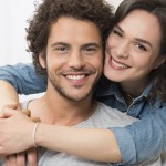 abrazos pareja felicidad