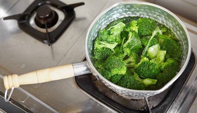 Los nutrientes que se pierden al hervir las verduras