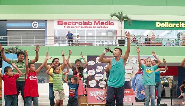 #SUPERMUJERES LLEGO A PLAZA MUNDO