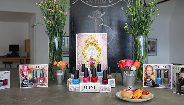 OPI “a través del espejo”