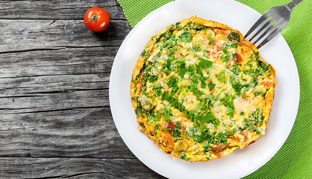 huevo clara torta omelette desayuno cena dieta