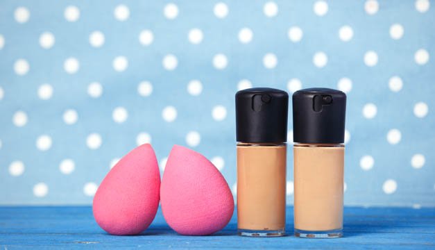 BEAUTY BLENDER, LA INFALTABLE EN TU MESA DE MAQUILLAJE