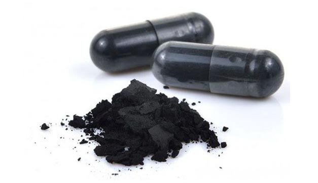 Carbón activado, el polvo mágico que no dejarás de usar