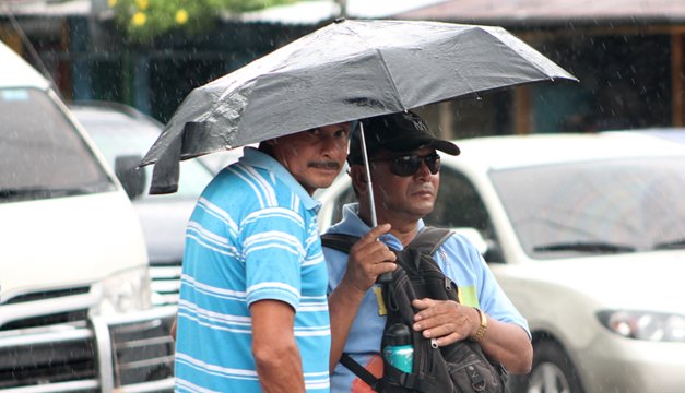 Alerta en El Salvador por tormenta tropical SELMA