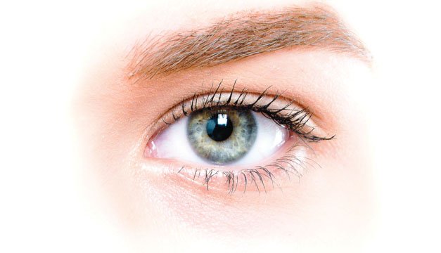 ¿Cómo prevenir las complicaciones oculares?