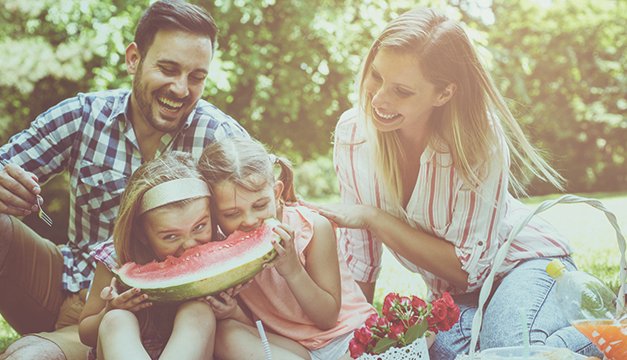 Cómo alimentar bien a los niños en vacaciones