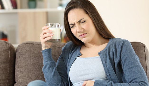 ¿Intolerancia a la lactosa? Dejar de consumir lácteos no es la solución