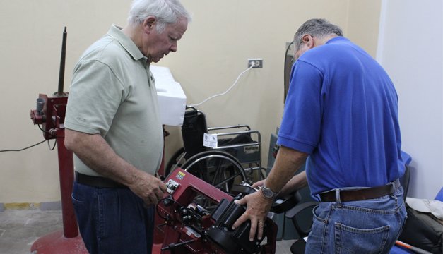 Rotary internacional hace donativo a Funter