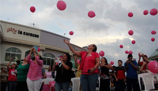 Nos unimos por ellas: así vivimos nuestro evento contra el cáncer de mama