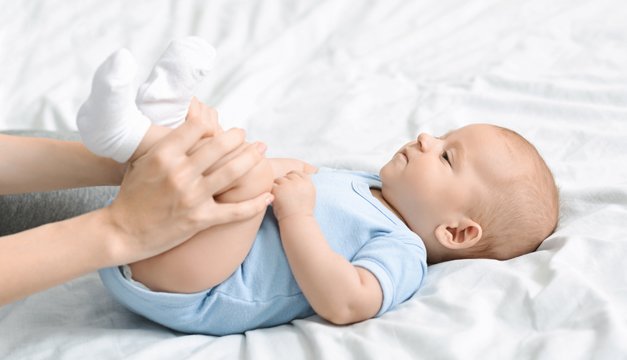 ¿Qué debes hacer si tu bebé tiene gases?