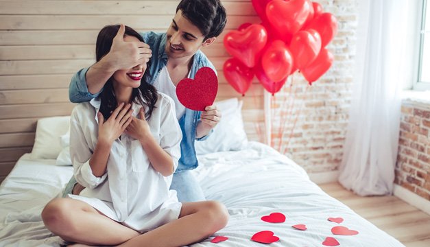 Ideas para celebrar San Valentín en la cama con tu pareja