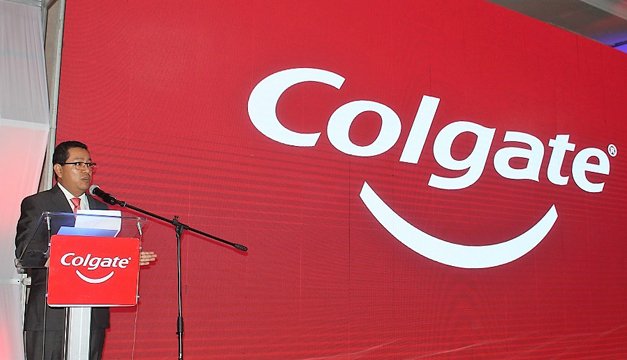 COLGATE REVOLUCIONA EN EL RUBRO ODONTOLÓGICO