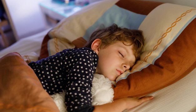 7 alimentos que ayudan a conciliar el sueño de los niños