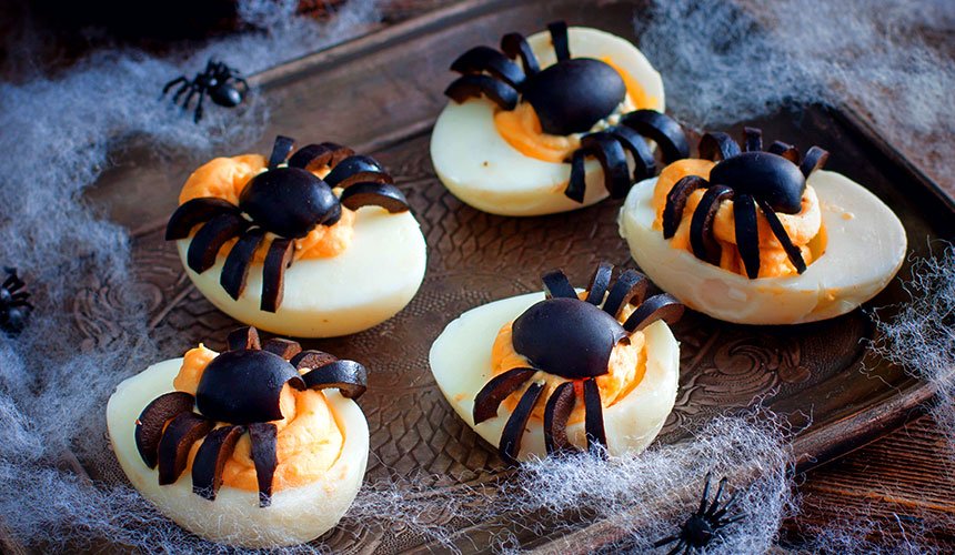 Bocadillo relleno de atún