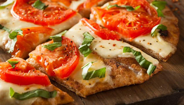 Pizza con el aunténtico sabor napolitano