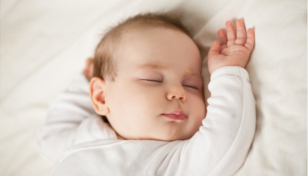 7 tips para que tu bebé duerma toda la noche