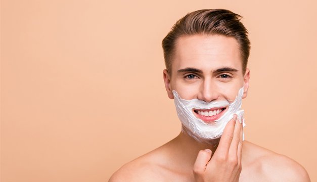 Aprende a afeitarte como un profesional con estos 10 consejos