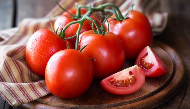 Un tomate al día puede combatir enfermedades del corazón