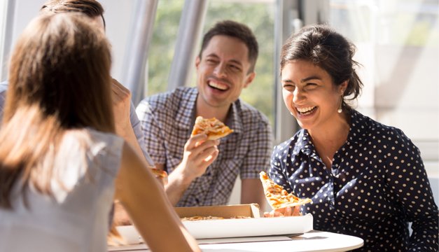 Las 6 alertas para saber que tu trabajo te está engordando ¡Ten cuidado!