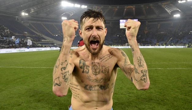 "El cáncer fue mi suerte. Doy gracias a Dios por tenerlo" expresa Acerbi, el famoso futbolista Italiano
