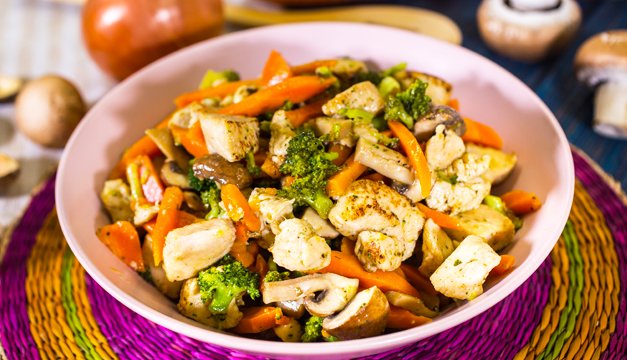 Pollo al estilo oriental