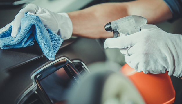 ¿Cómo limpiar el carro en tiempos de COVID19?