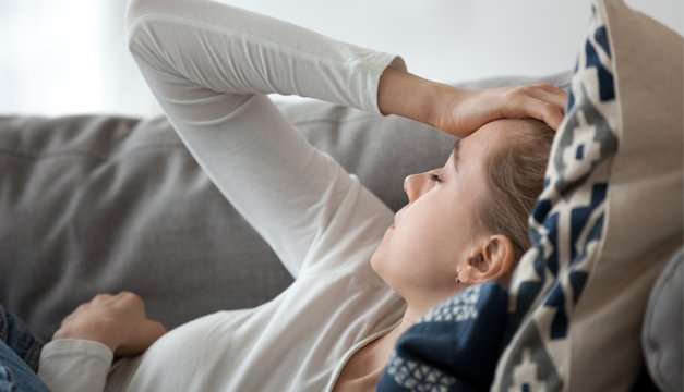 Fiebre, dolor de cabeza y tos: principales síntomas de la tifoidea