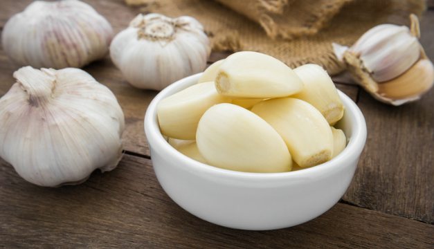 Cuida tu cuero cabelludo de la manera correcta con estos tips