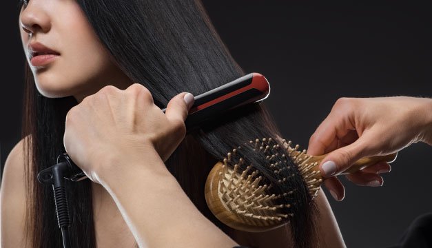 Tips para cuidar tu cabello de la secadora y plancha