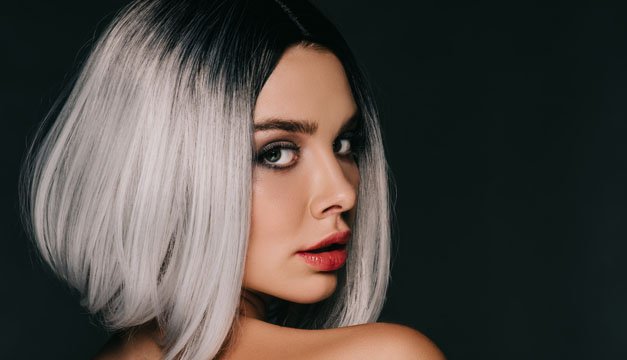 Cabello cenizo, con mucho estilo
