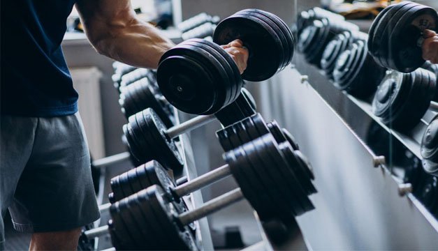 ¿Vas al gym y no ves resultados? Posiblemente estás cometiendo alguno de estos errores