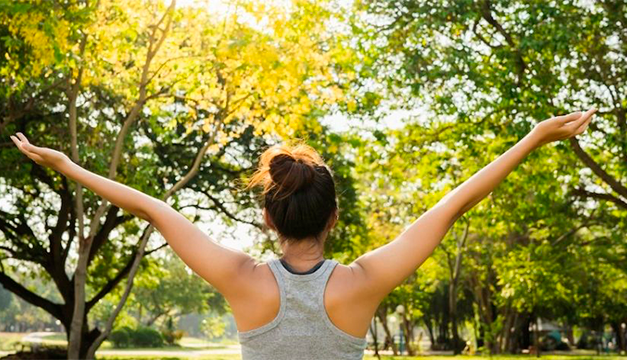 Sabías qué... visitar los espacios verdes puede mejorar tu salud mental