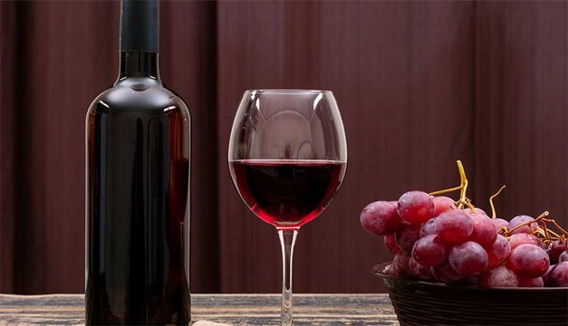 3 beneficios que aporta el vino tinto a tu salud
