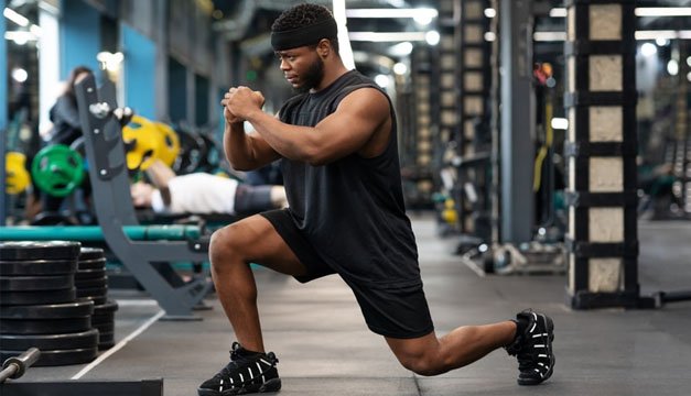 Trabaja el abdomen con estos ejercicios si tienes más de 60 años