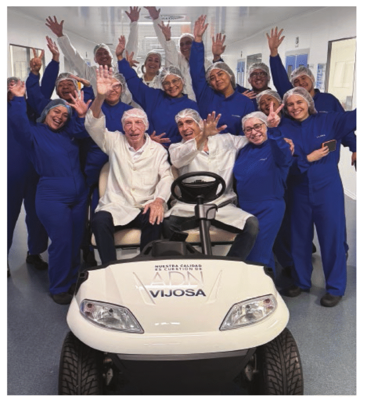 EL SALVADOR DESPIDE A UNO DE SUS GRANDES HOMBRES