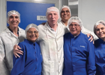 EL SALVADOR DESPIDE A UNO DE SUS GRANDES HOMBRES