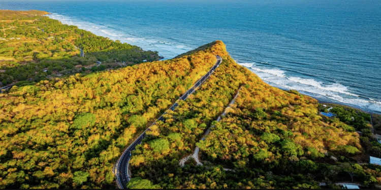 El triatlón que reta límites y conquista el mundo llega a El Salvador