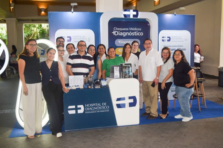 Longevidad y medicina preventiva: Dr. Patricio Ochoa comparte las claves para vivir mejor en El Salvador